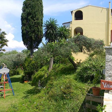Villa Efterpi Kontokali Exterior photo