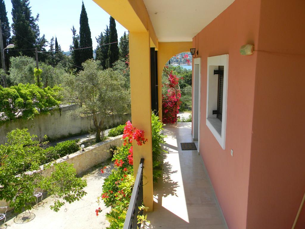Villa Efterpi Kontokali Exterior photo